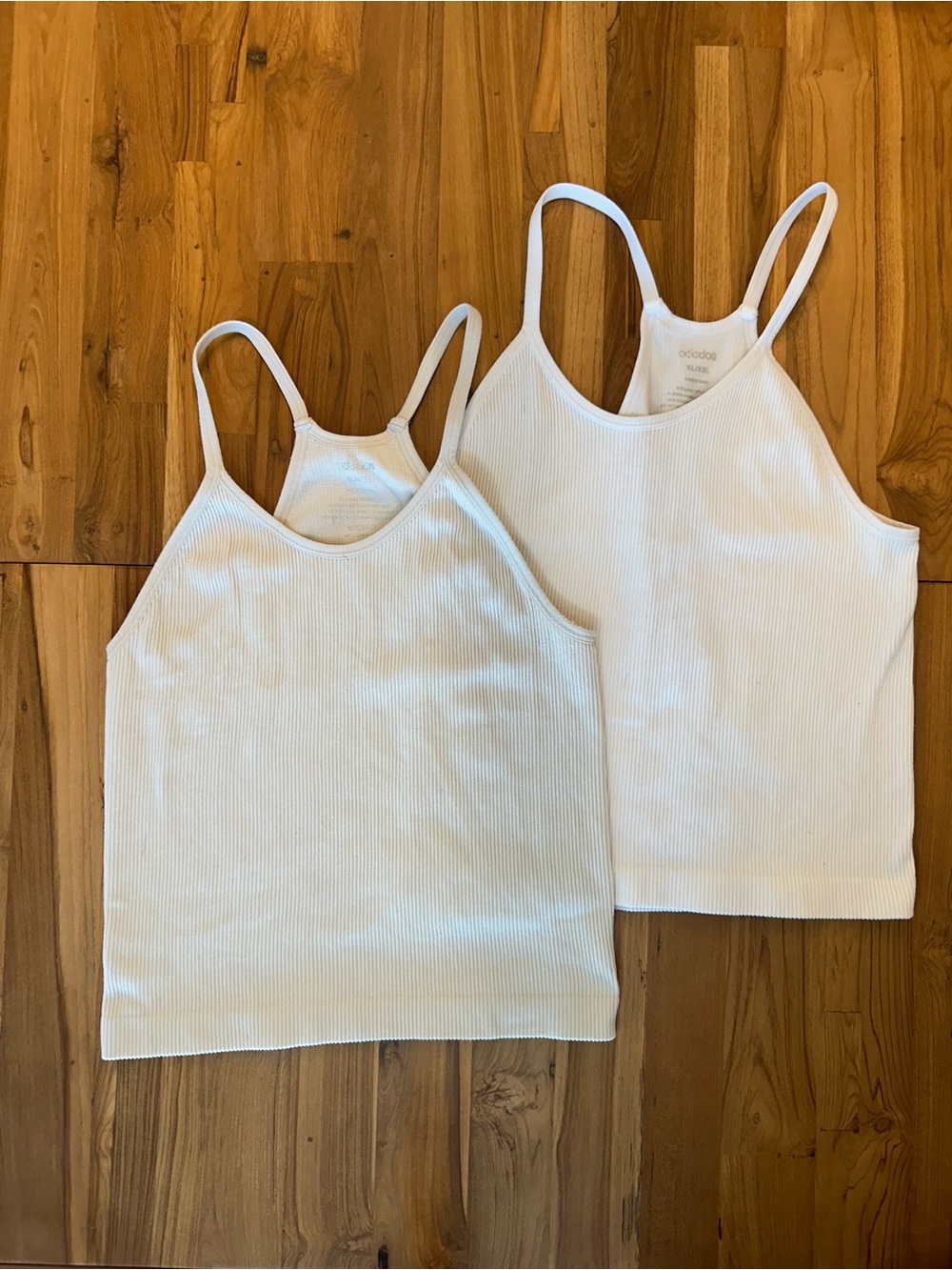 ODODOS Seamless Ribbed Cropped Camisole Tank Tops 2-Pack XL/XXL